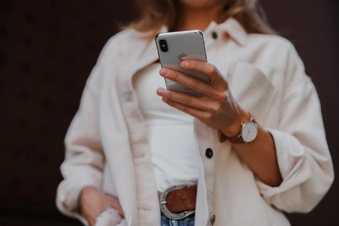 8 billiga bra smartphones 2022 techbuddy